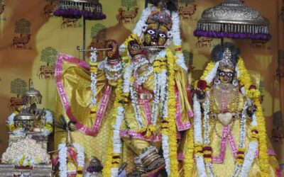 Living in the moment, Living with Krishna♥