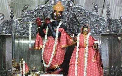 Praise the glories of the lord